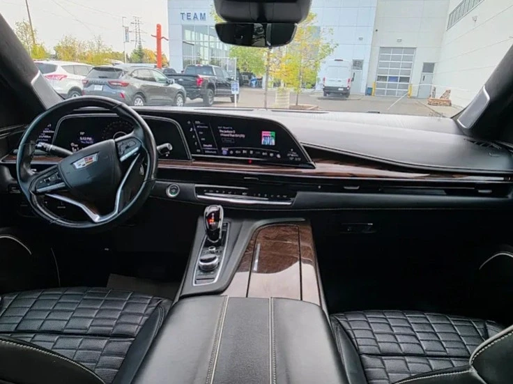 2021 Cadillac Escalade 5th Gen - Image 11 of 15