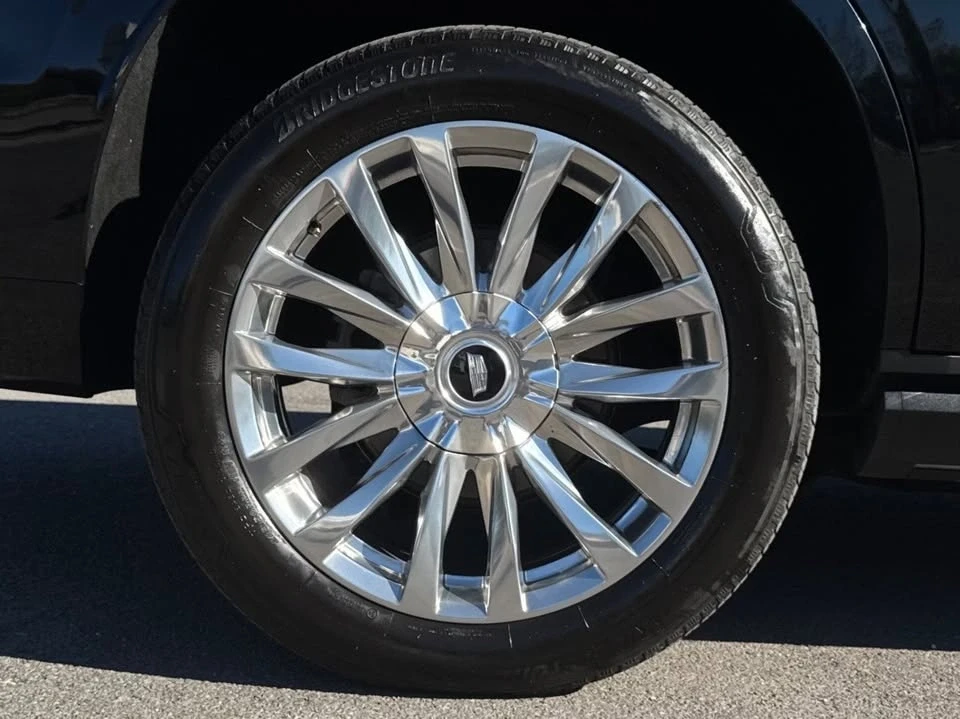 2021 Cadillac Escalade 5th Gen - Image 17 of 19