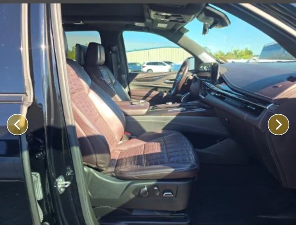 2021 Cadillac Escalade 5th Gen - Image 2 of 12