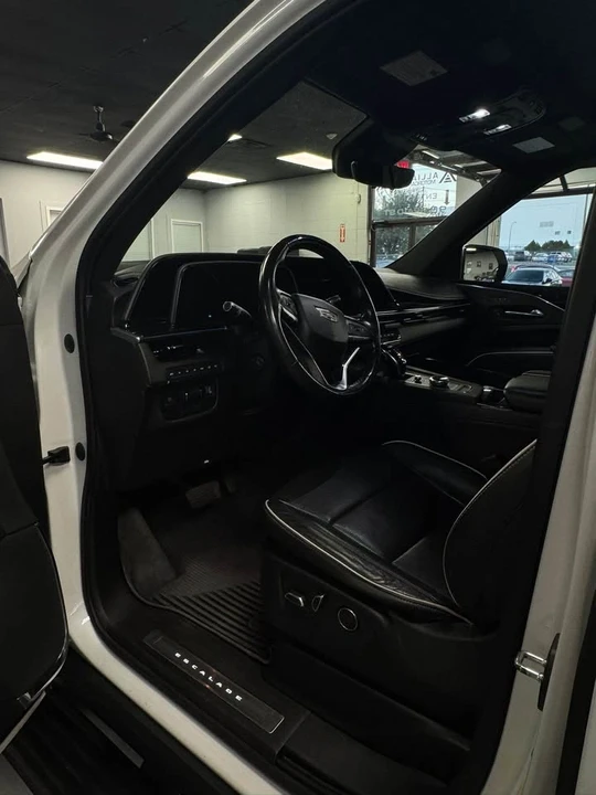 2021 Cadillac Escalade 5th Gen - Image 7 of 11