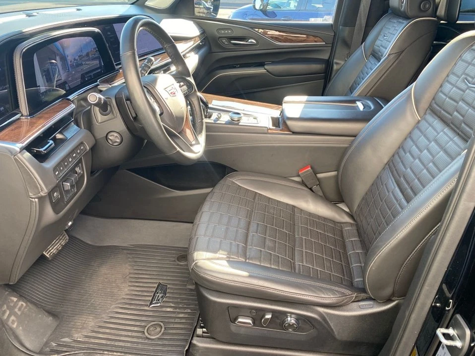 2021 Cadillac Escalade 5th Gen - Image 9 of 15