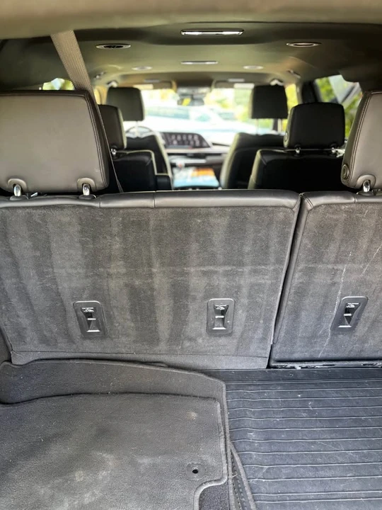 2021 Cadillac Escalade 5th Gen - Image 8 of 10