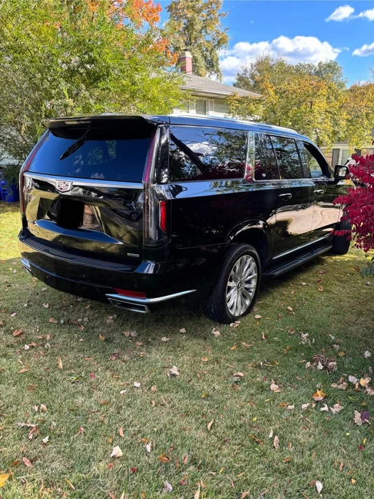 2021 Cadillac Escalade 5th Gen - Image 3 of 10