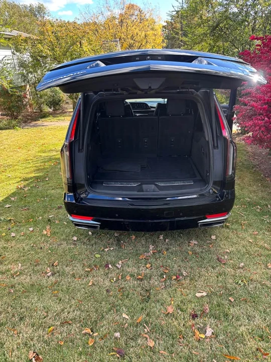 2021 Cadillac Escalade 5th Gen - Image 4 of 10