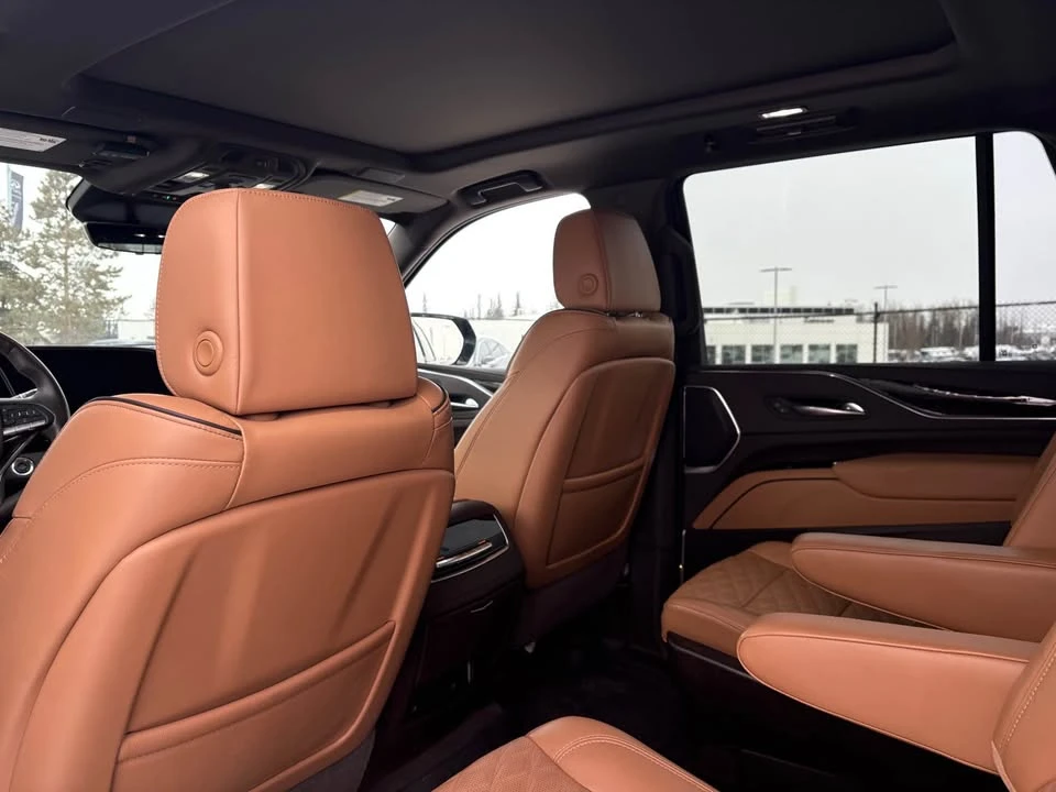 2021 Cadillac Escalade 5th Gen - Image 6 of 10