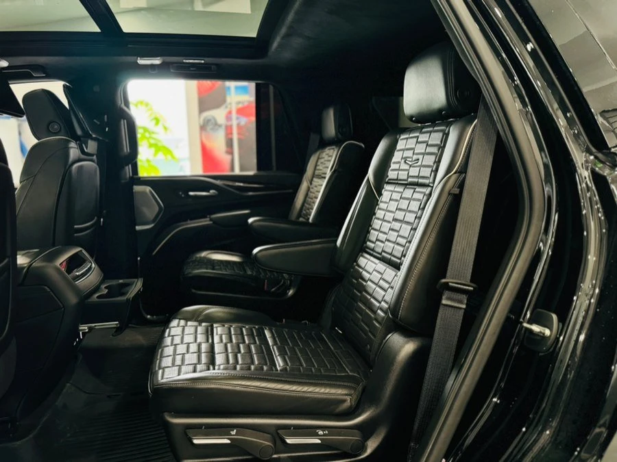 2021 Cadillac Escalade 5th Gen - Image 16 of 20