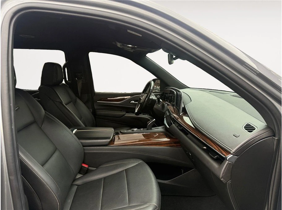 2021 Cadillac Escalade 5th Gen - Image 15 of 20