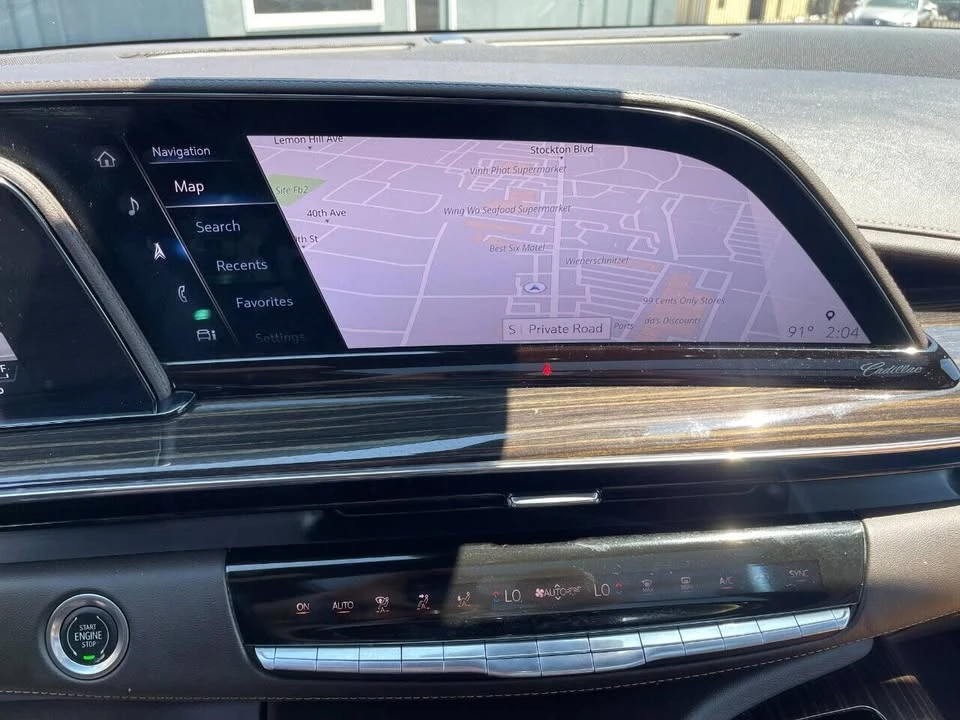 2021 Cadillac Escalade 5th Gen - Image 19 of 20