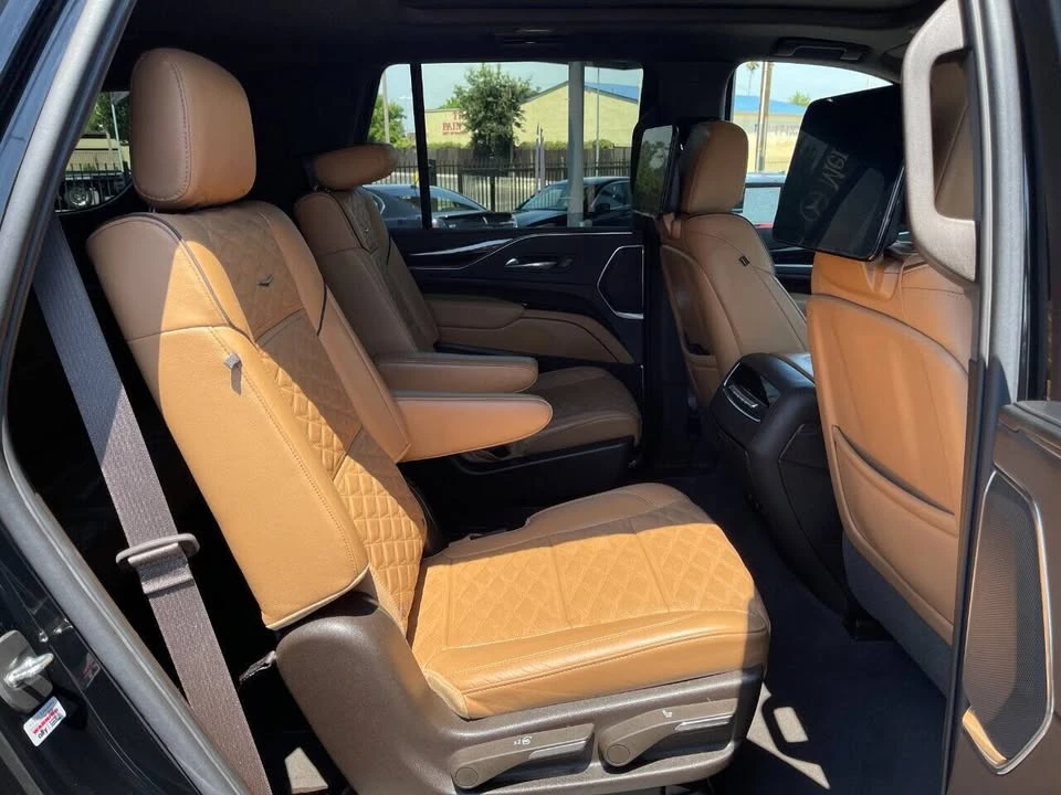 2021 Cadillac Escalade 5th Gen - Image 14 of 20