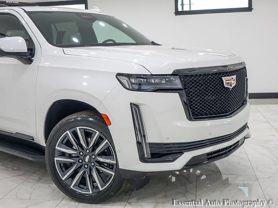 2021 Cadillac Escalade 5th Gen - Image 15 of 20
