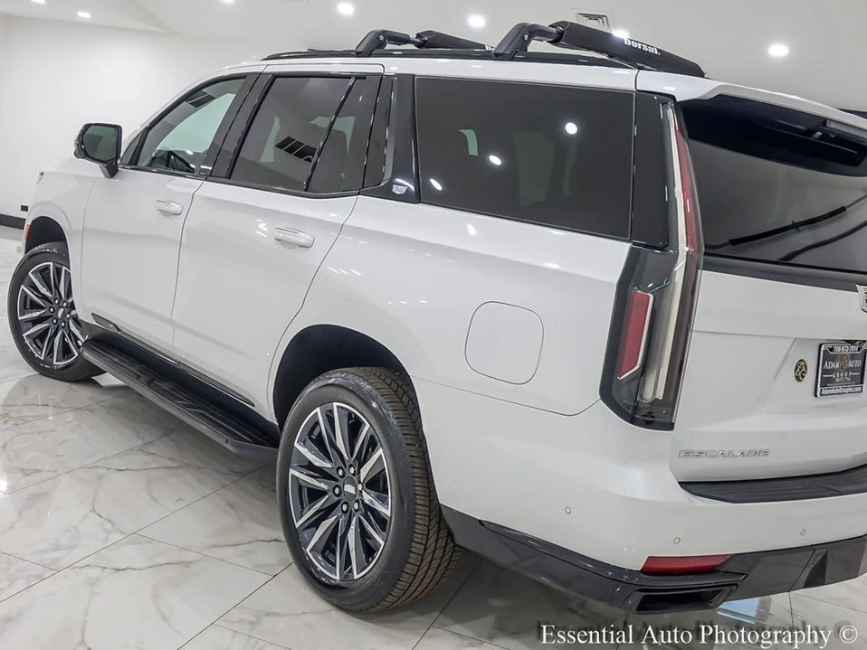 2021 Cadillac Escalade 5th Gen - Image 8 of 20