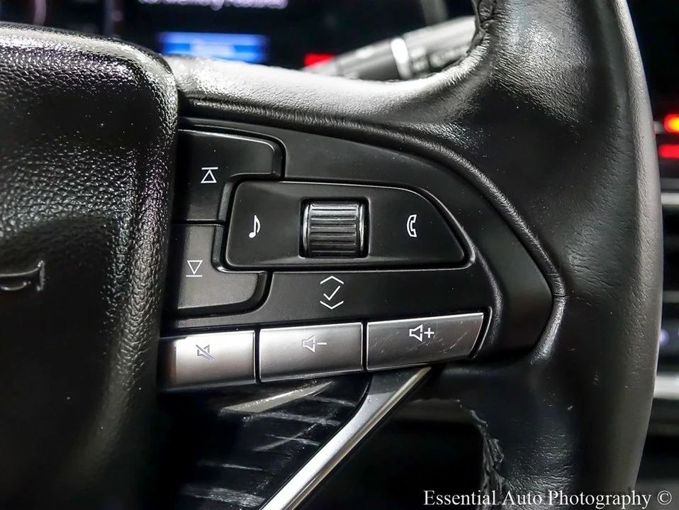 2021 Cadillac Escalade 5th Gen - Image 9 of 20