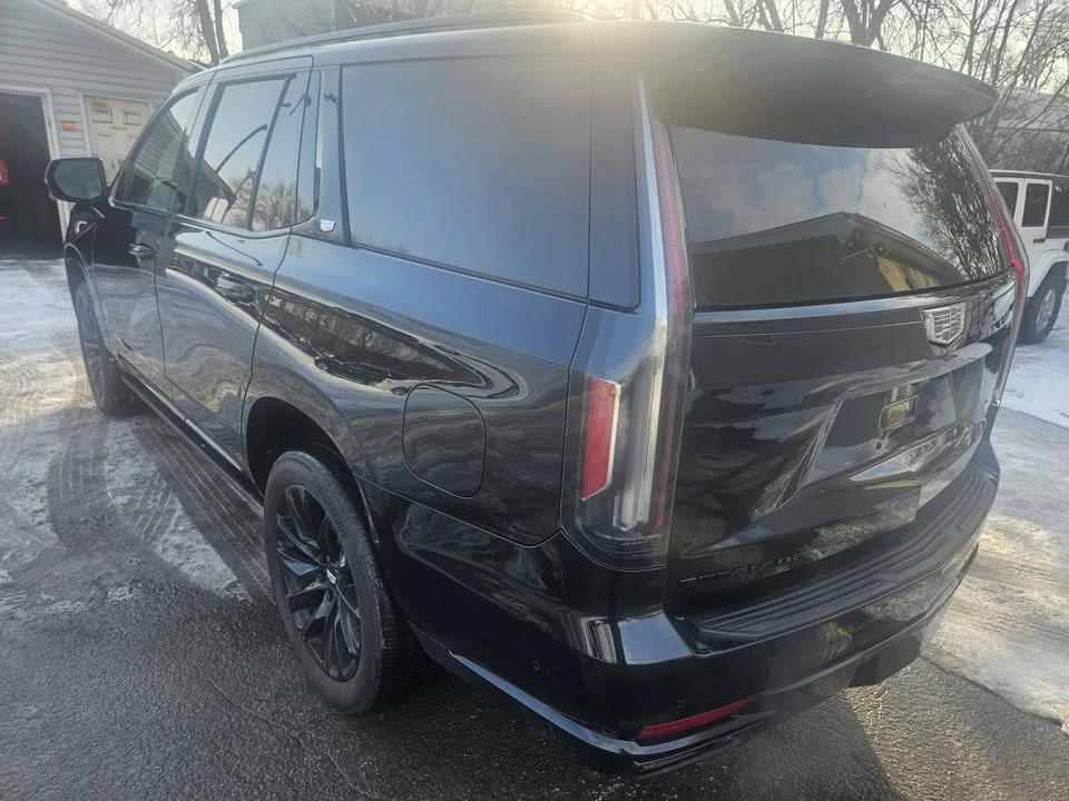 2021 Cadillac Escalade 5th Gen - Image 2 of 20