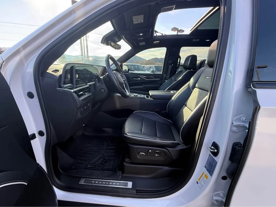 2021 Cadillac Escalade 5th Gen - Image 5 of 17