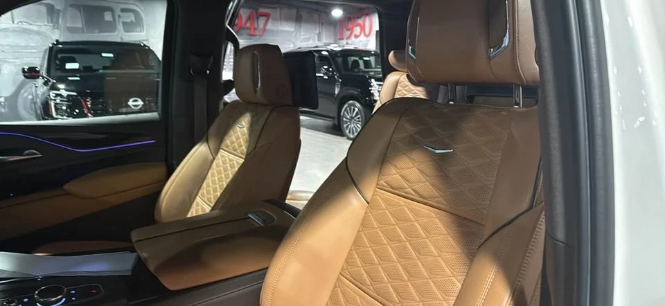 2021 Cadillac Escalade 5th Gen - Image 7 of 11