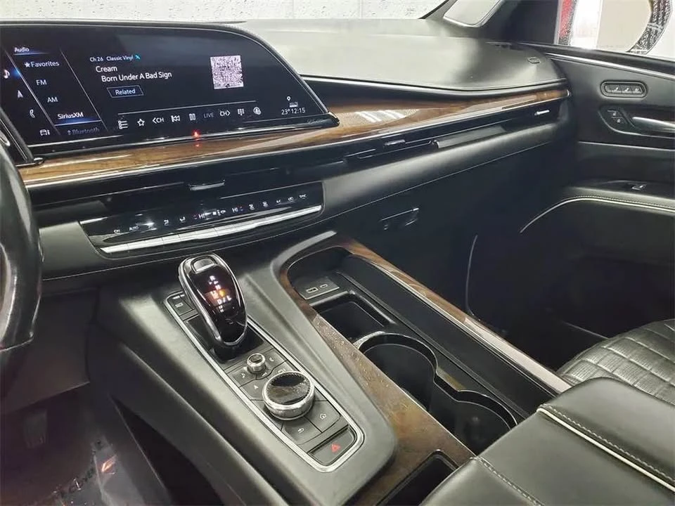 2021 Cadillac Escalade 5th Gen - Image 13 of 19