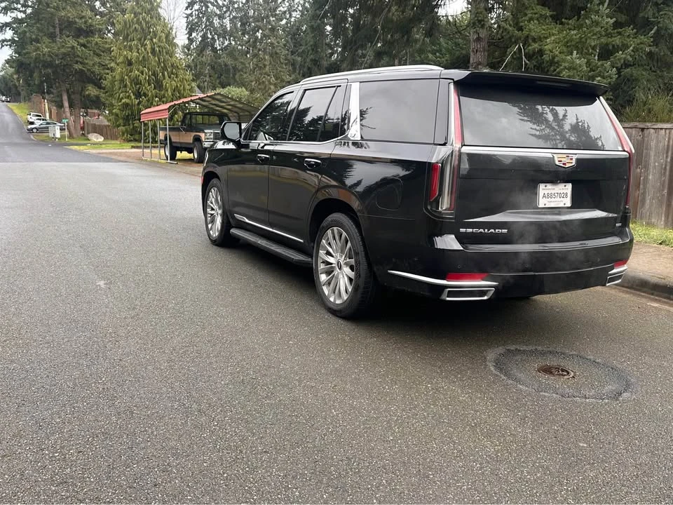 2021 Cadillac Escalade 5th Gen - Image 3 of 6
