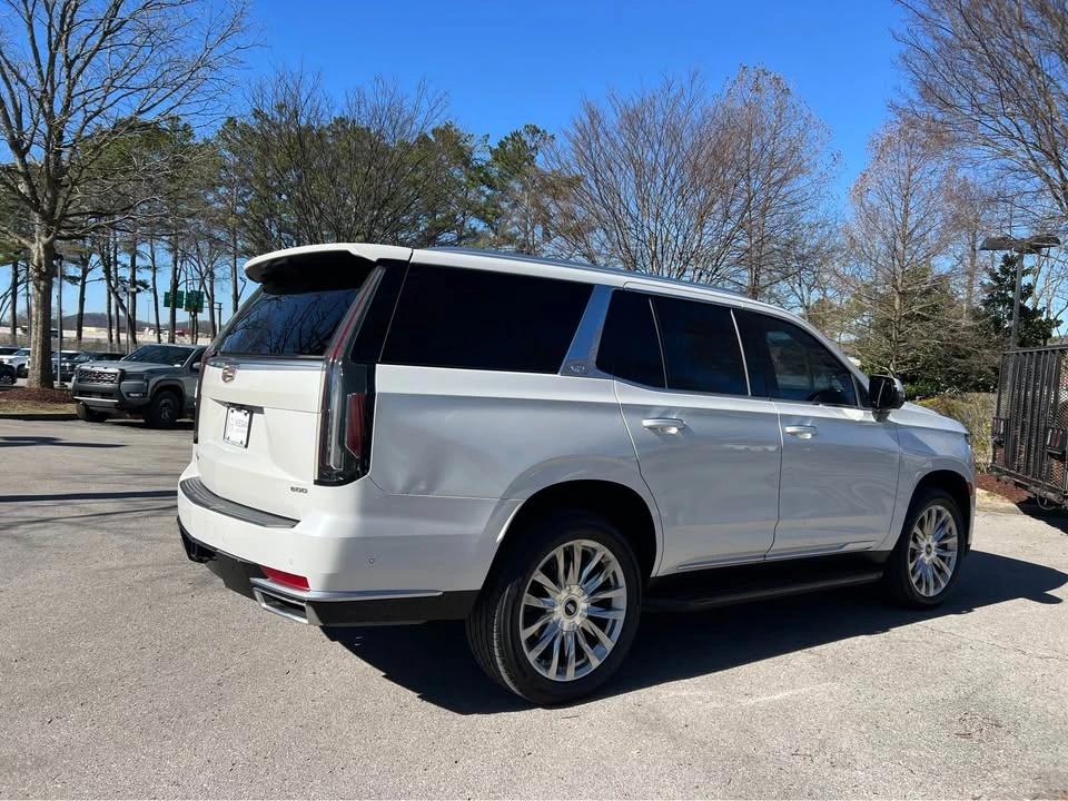 2021 Cadillac Escalade 5th Gen - Image 3 of 16