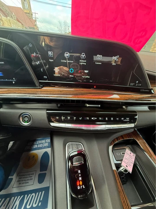 2021 Cadillac Escalade 5th Gen - Image 20 of 20