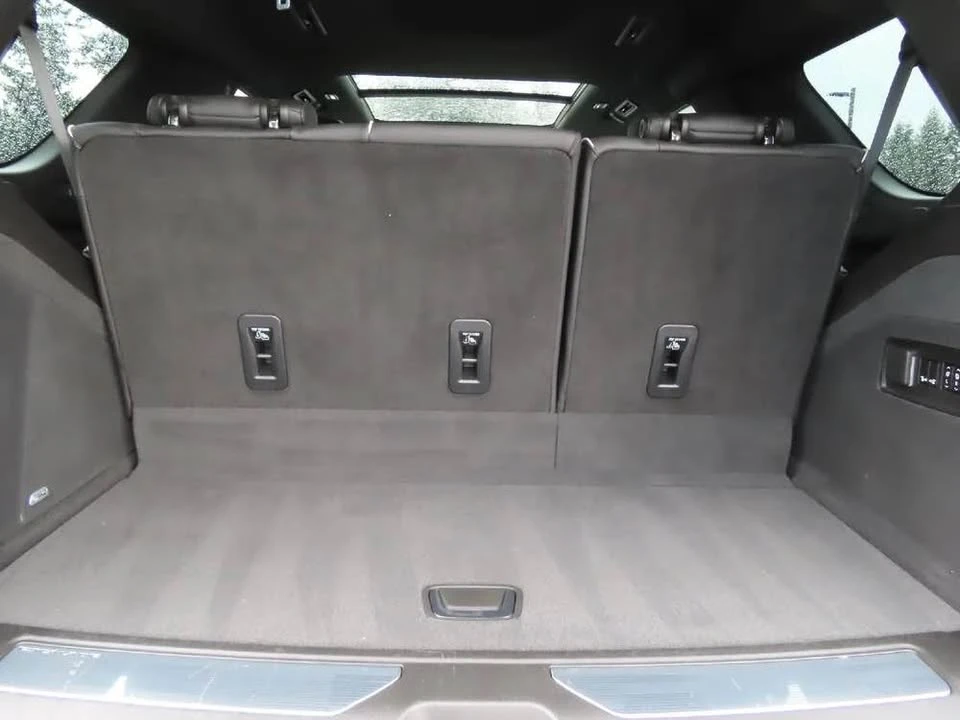 2021 Cadillac Escalade 5th Gen - Image 12 of 15