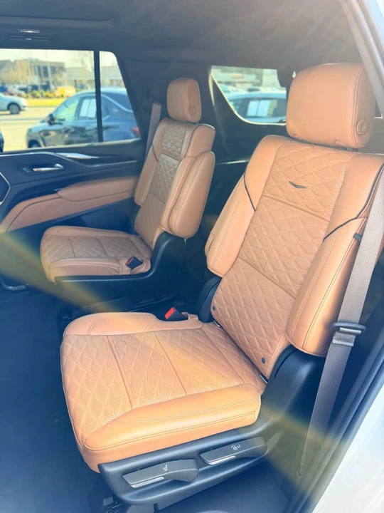 2021 Cadillac Escalade 5th Gen - Image 18 of 18
