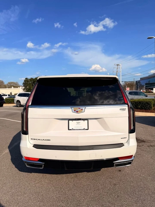 2021 Cadillac Escalade 5th Gen - Image 6 of 18