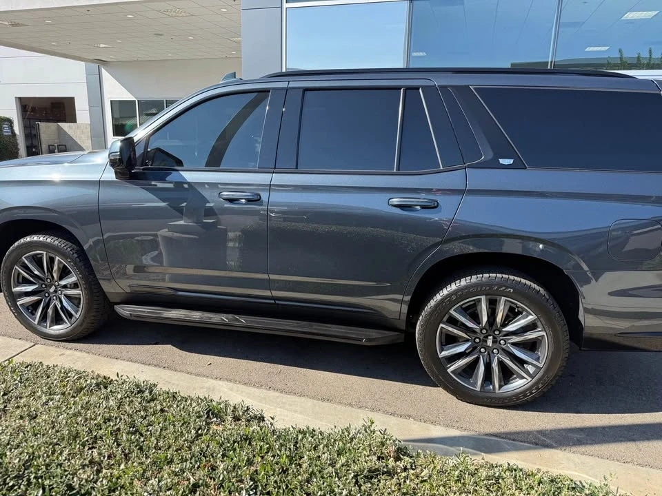 2021 Cadillac Escalade 5th Gen - Image 2 of 4