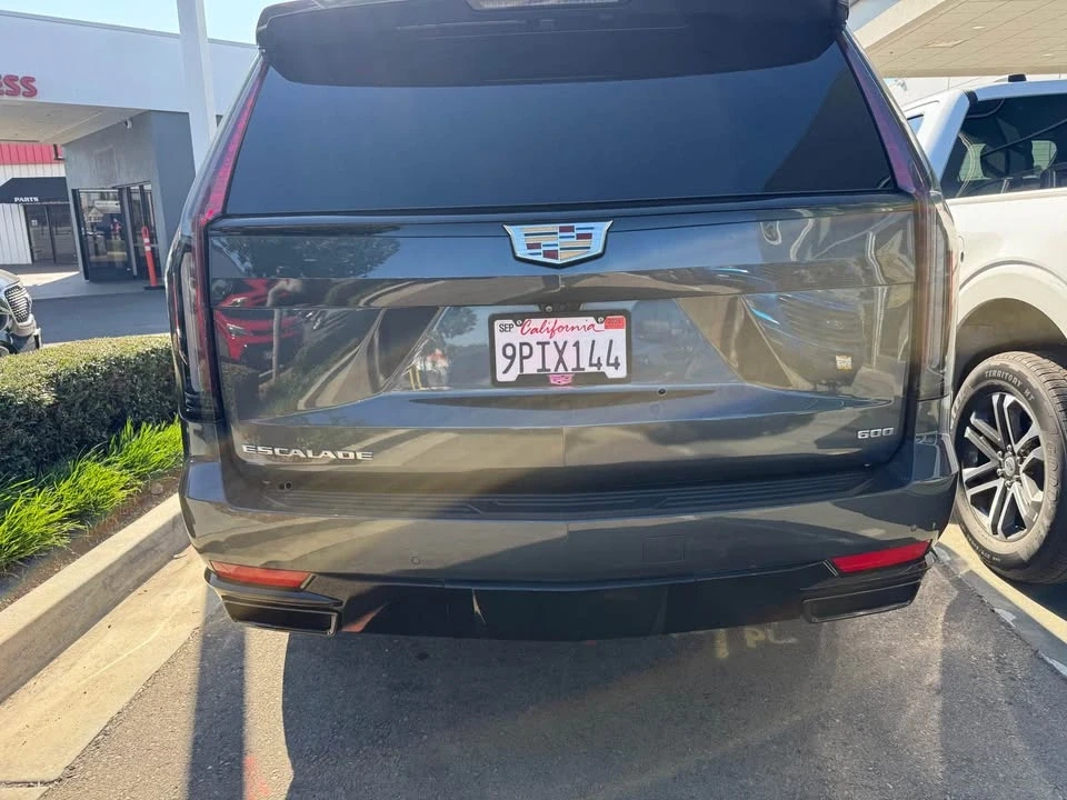 2021 Cadillac Escalade 5th Gen - Image 4 of 4