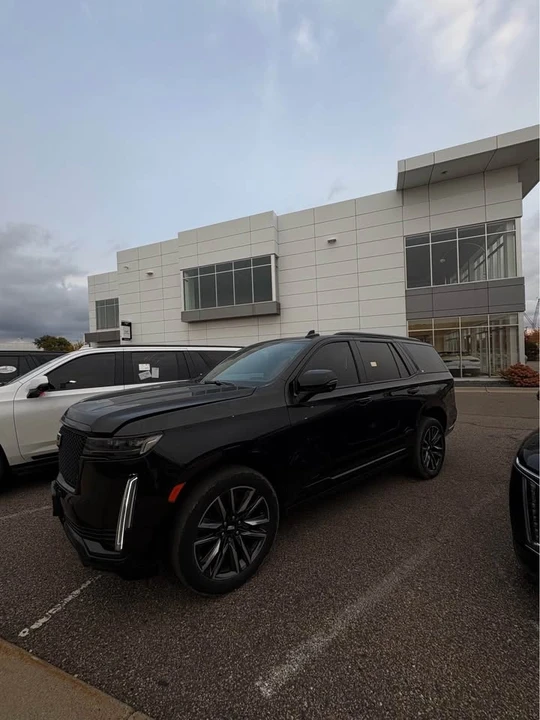 2021 Cadillac Escalade 5th Gen - Image 2 of 7
