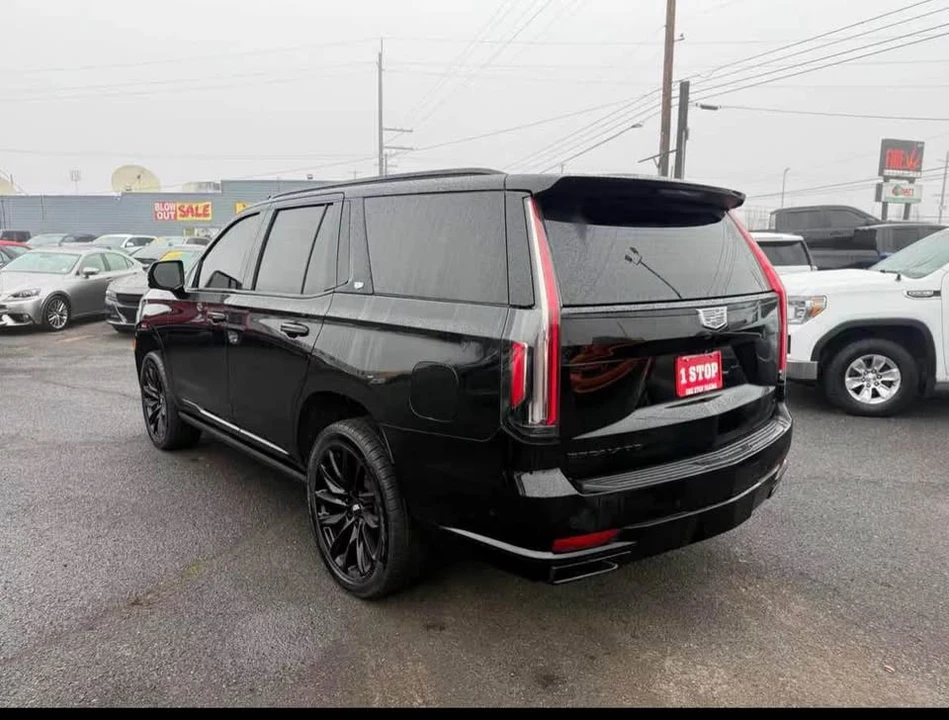 2021 Cadillac Escalade 5th Gen - Image 3 of 8