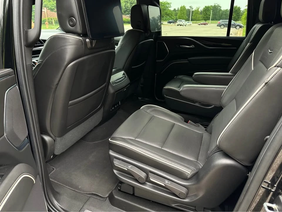 2021 Cadillac Escalade 5th Gen - Image 11 of 20