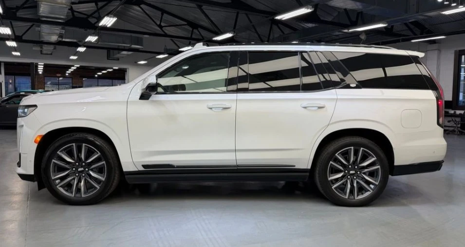 2021 Cadillac Escalade 5th Gen - Image 3 of 6