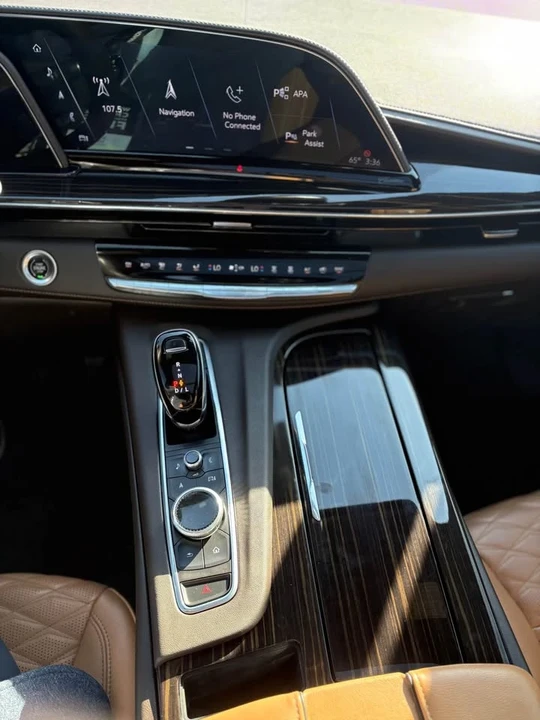 2021 Cadillac Escalade 5th Gen - Image 8 of 18