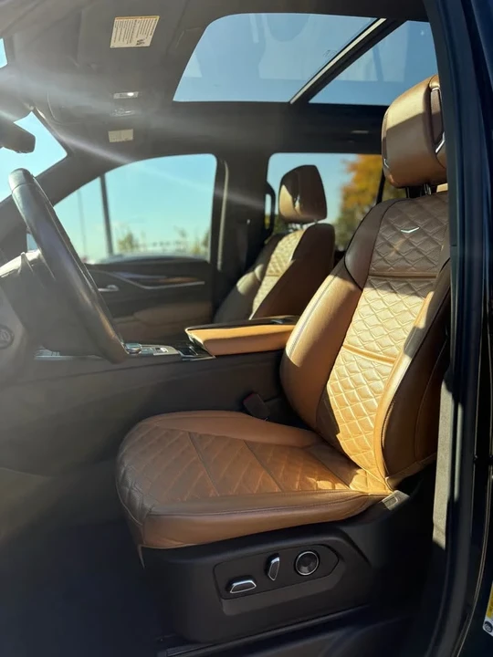 2021 Cadillac Escalade 5th Gen - Image 7 of 18