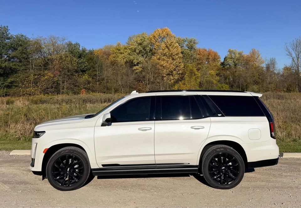 2021 Cadillac Escalade 5th Gen - Image 3 of 6