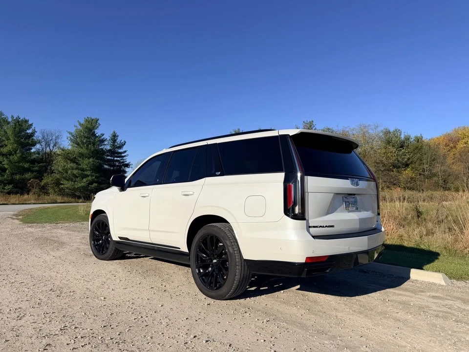 2021 Cadillac Escalade 5th Gen - Image 4 of 6