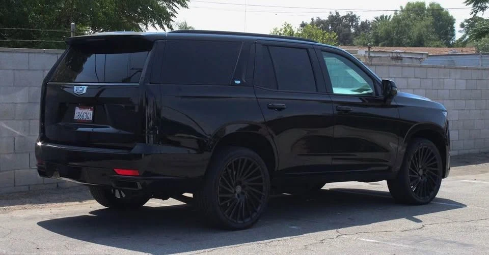 2021 Cadillac Escalade 5th Gen - Image 5 of 12
