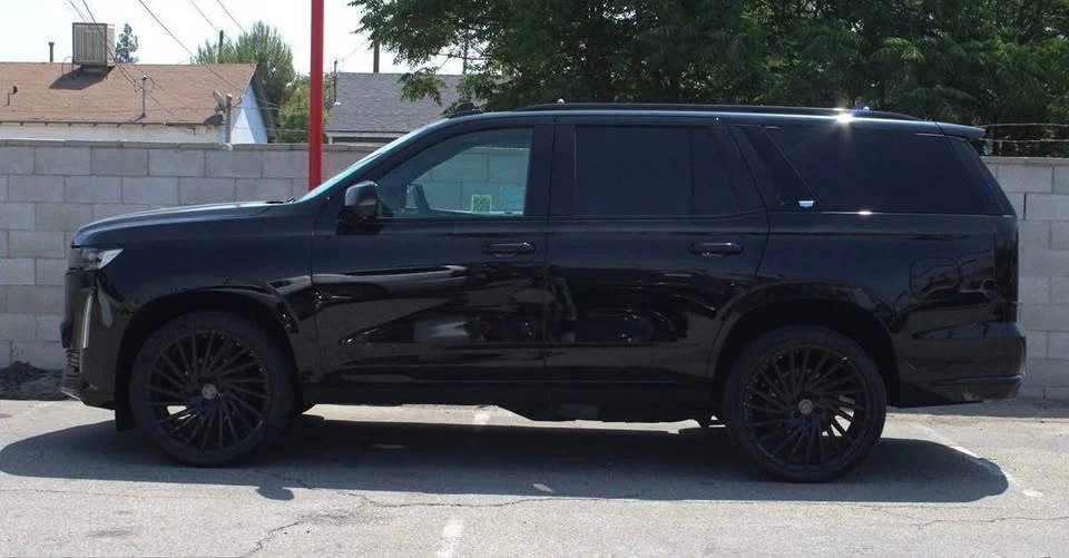 2021 Cadillac Escalade 5th Gen - Image 3 of 12