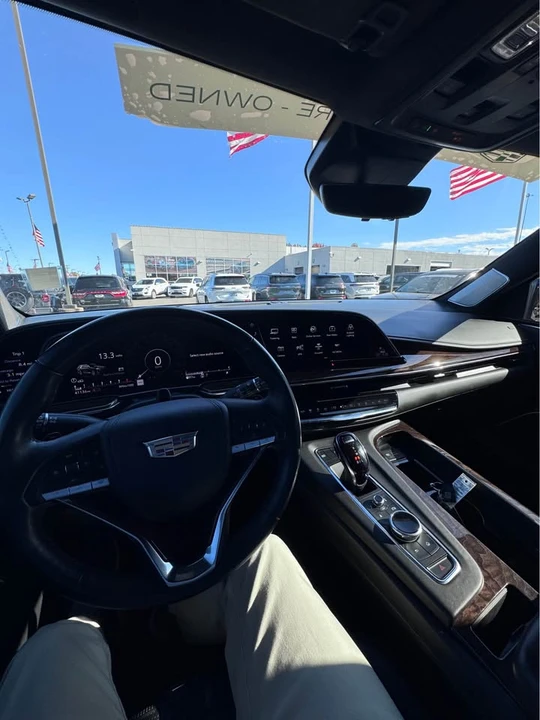 2021 Cadillac Escalade 5th Gen - Image 5 of 9