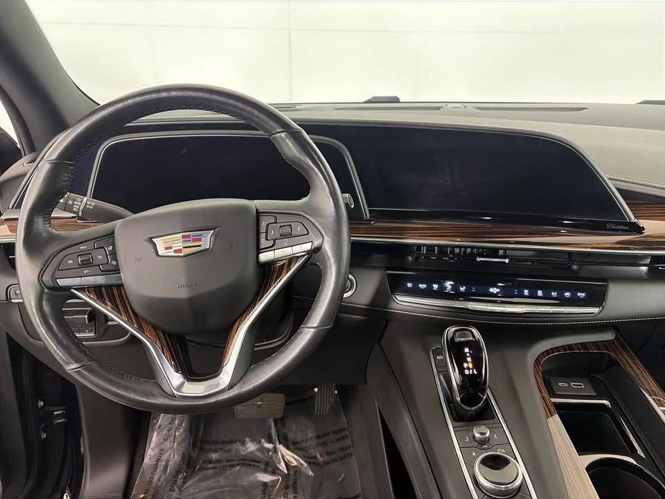 2021 Cadillac Escalade 5th Gen - Image 6 of 9