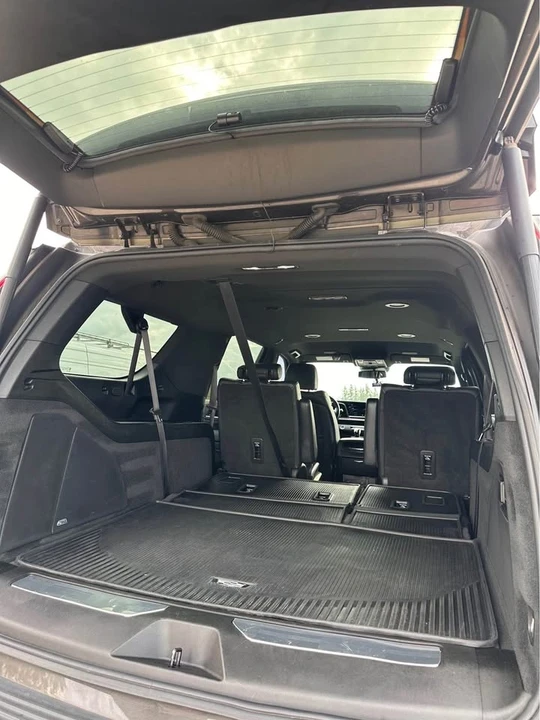 2021 Cadillac Escalade 5th Gen - Image 6 of 10