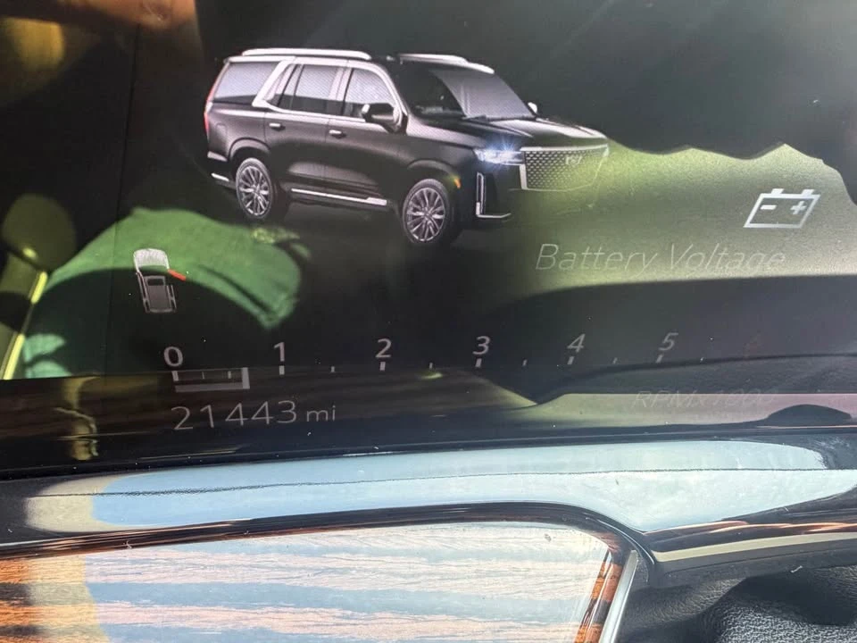 2021 Cadillac Escalade 5th Gen - Image 11 of 11