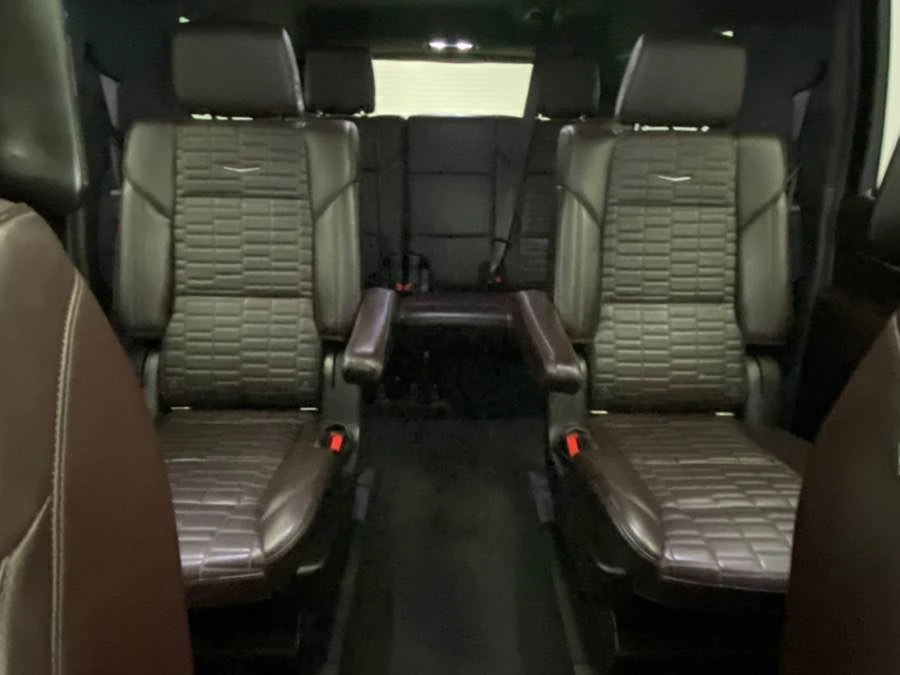 2021 Cadillac Escalade 5th Gen - Image 15 of 19