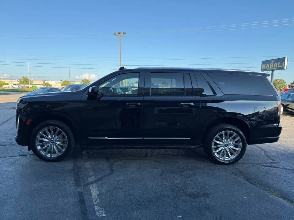 2021 Cadillac Escalade 5th Gen - Image 2 of 20