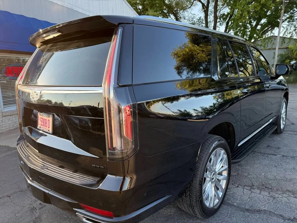 2021 Cadillac Escalade 5th Gen - Image 5 of 20