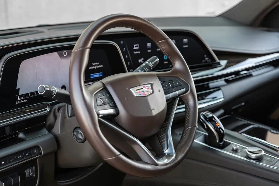 2021 Cadillac Escalade 5th Gen - Image 17 of 20