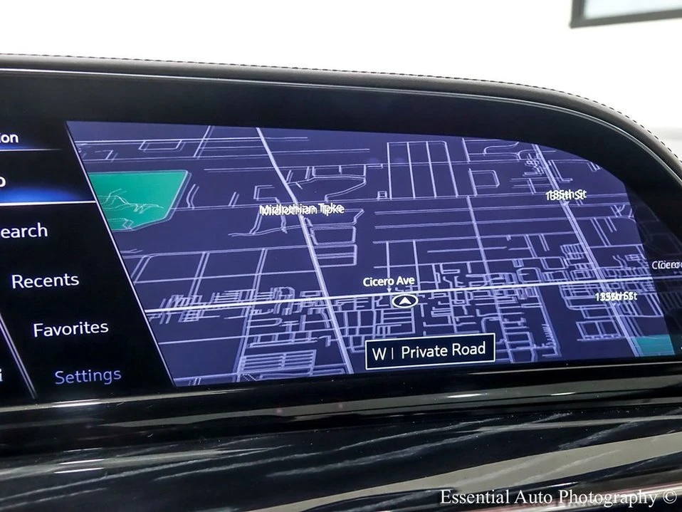 2021 Cadillac Escalade 5th Gen - Image 16 of 20