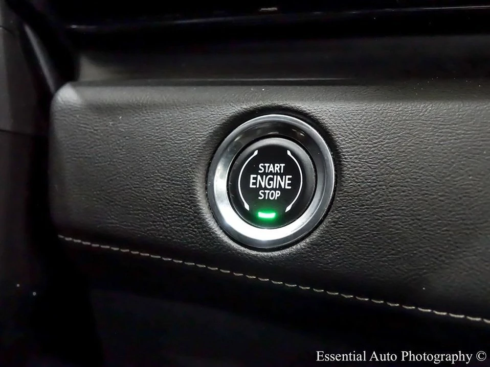 2021 Cadillac Escalade 5th Gen - Image 14 of 20