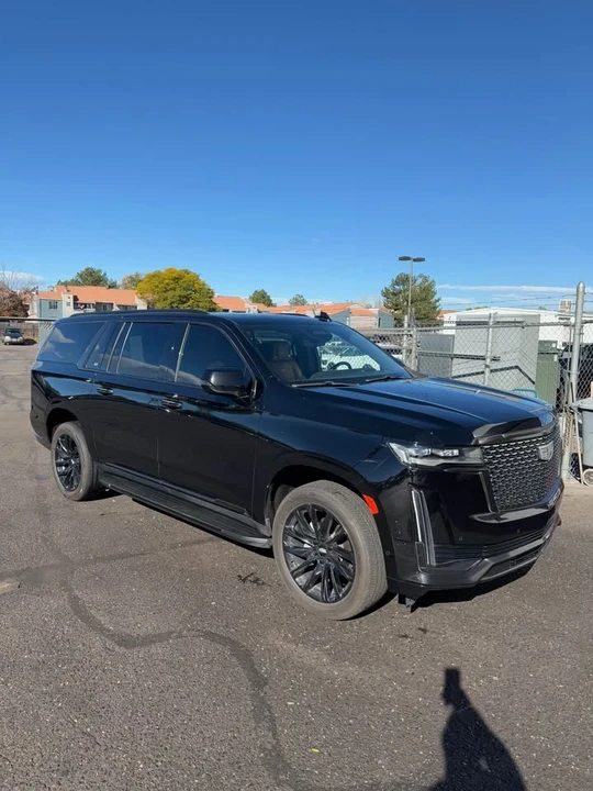 2021 Cadillac Escalade 5th Gen - Image 3 of 5