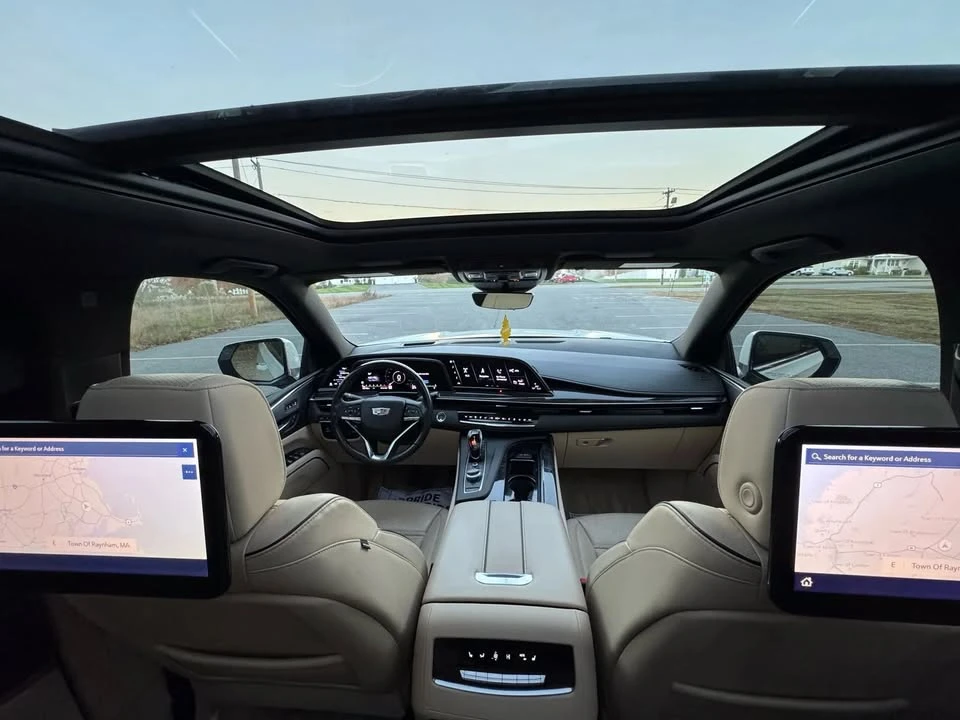 2021 Cadillac Escalade 5th Gen - Image 18 of 20